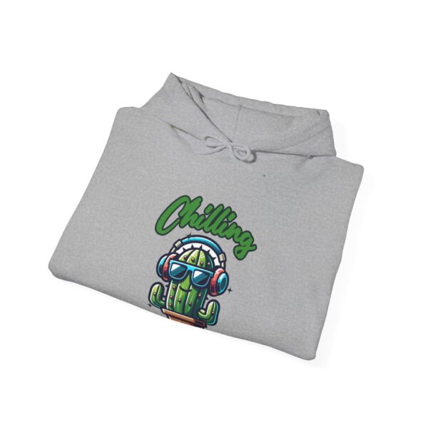 Chilling Unisex Heavy Blend™ Hooded Sweatshirt - Image 10