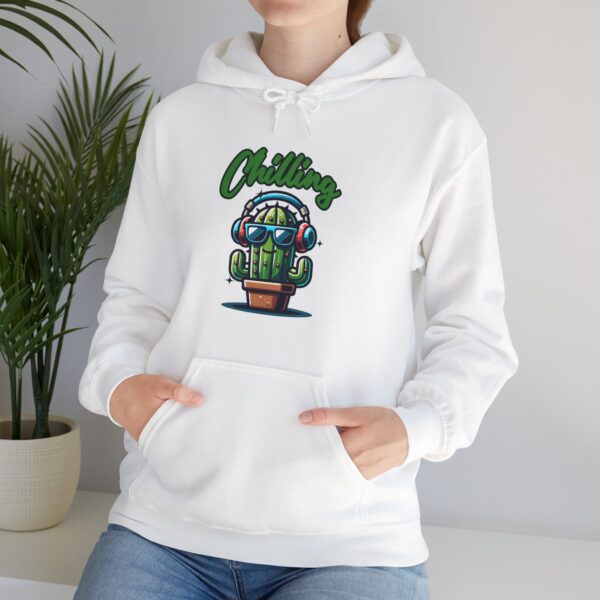 Chilling Unisex Heavy Blend™ Hooded Sweatshirt - Image 18