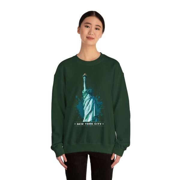 New York City Unisex Heavy Blend™ Crewneck Sweatshirt - Image 12