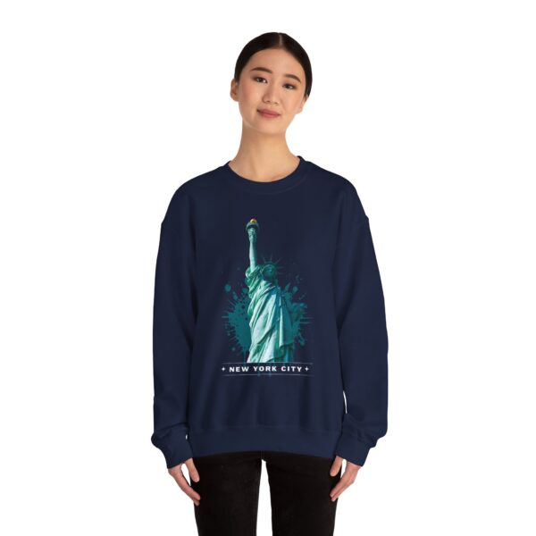 New York City Unisex Heavy Blend™ Crewneck Sweatshirt - Image 4